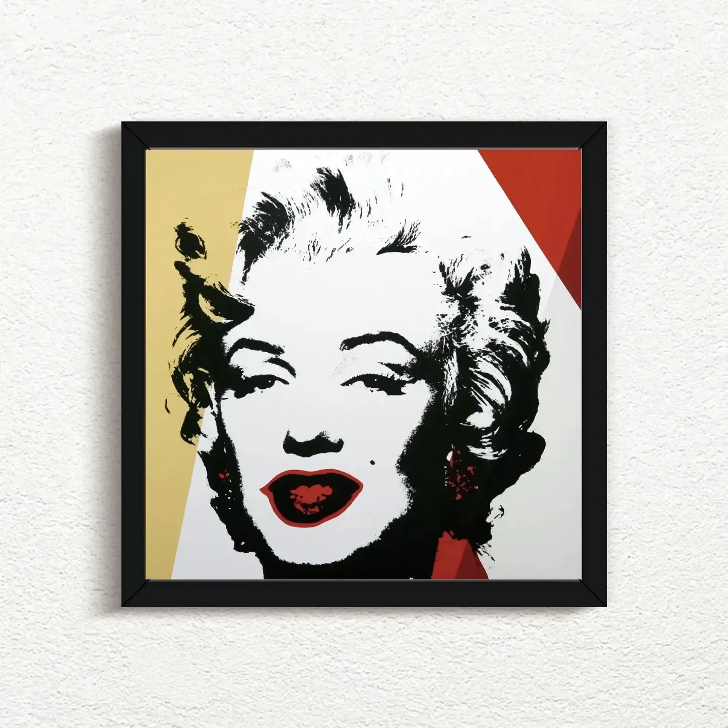 Sunday B. Morning (Andy Warhol), Golden Marilyn 37 photo furniture