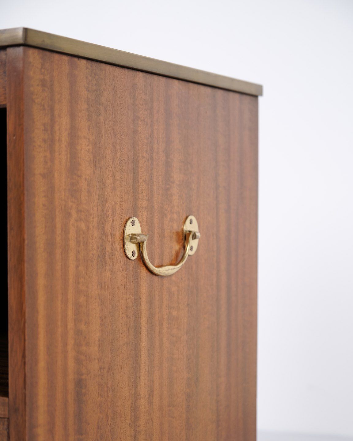 Bedside Tables In Mahogany With Leather Top By Bevan Funnell, Military Campaign, 1960s photo buy