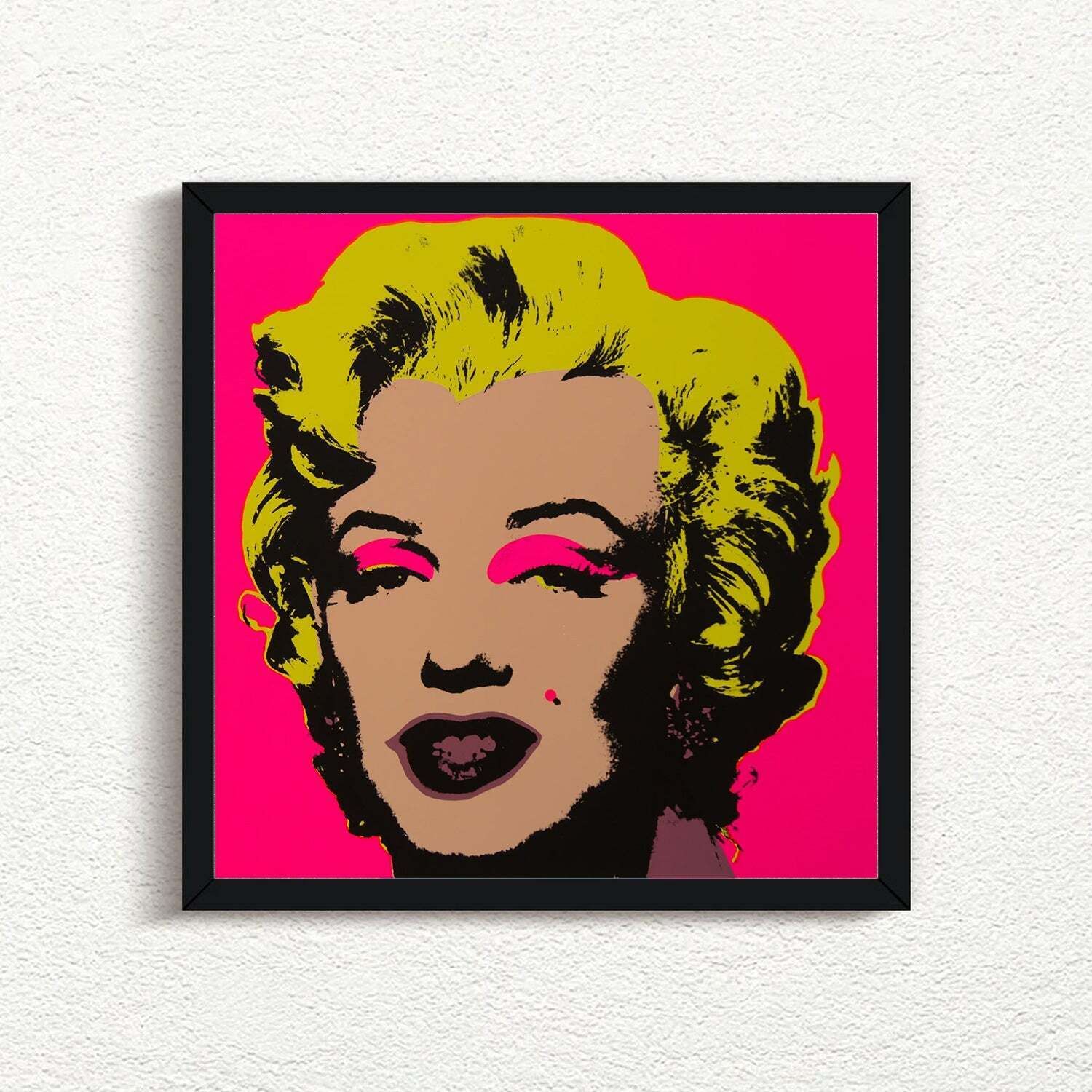 Sunday B. Morning (Andy Warhol), Marilyn 11:31 photo furniture
