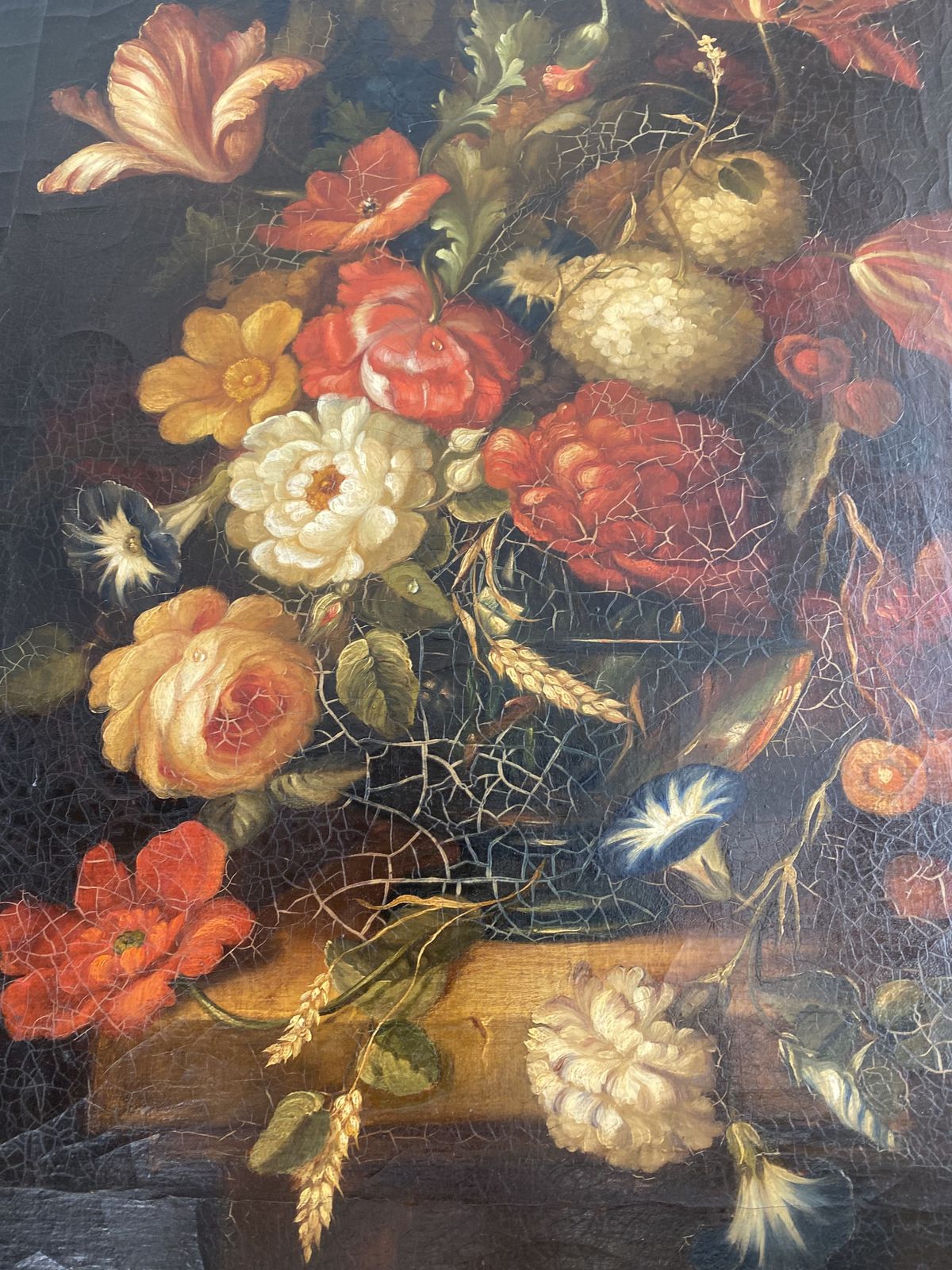 Large Floral Oil Painting On Canvas In Lovely Condition. photo 1500.0