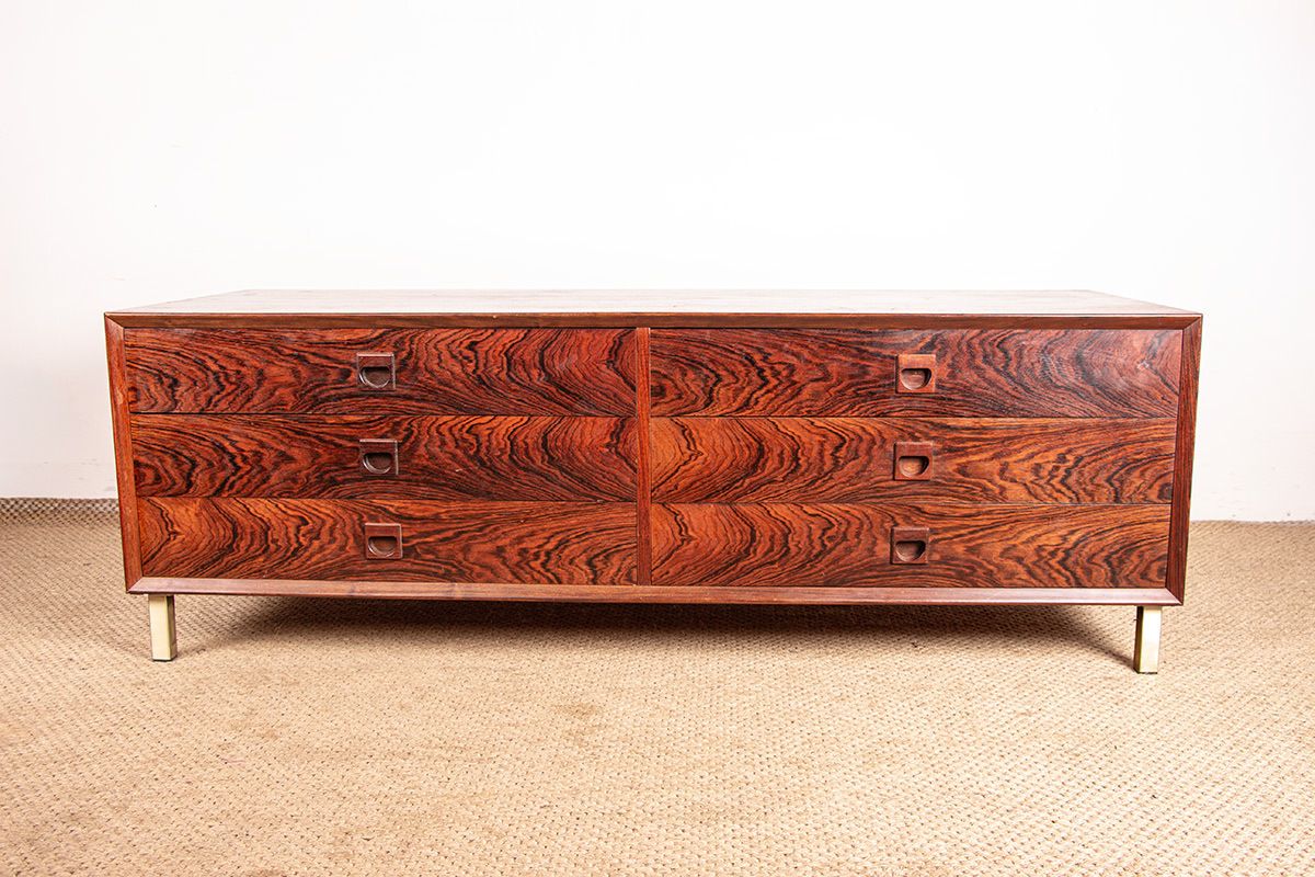 Commode danoise basse en palissandre, 6 tiroirs, par Erik Brouer, 1960. photo furniture