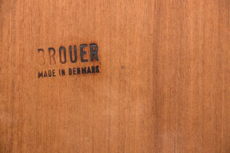 photo buy Commode danoise basse en palissandre, 6 tiroirs, par Erik Brouer, 1960.