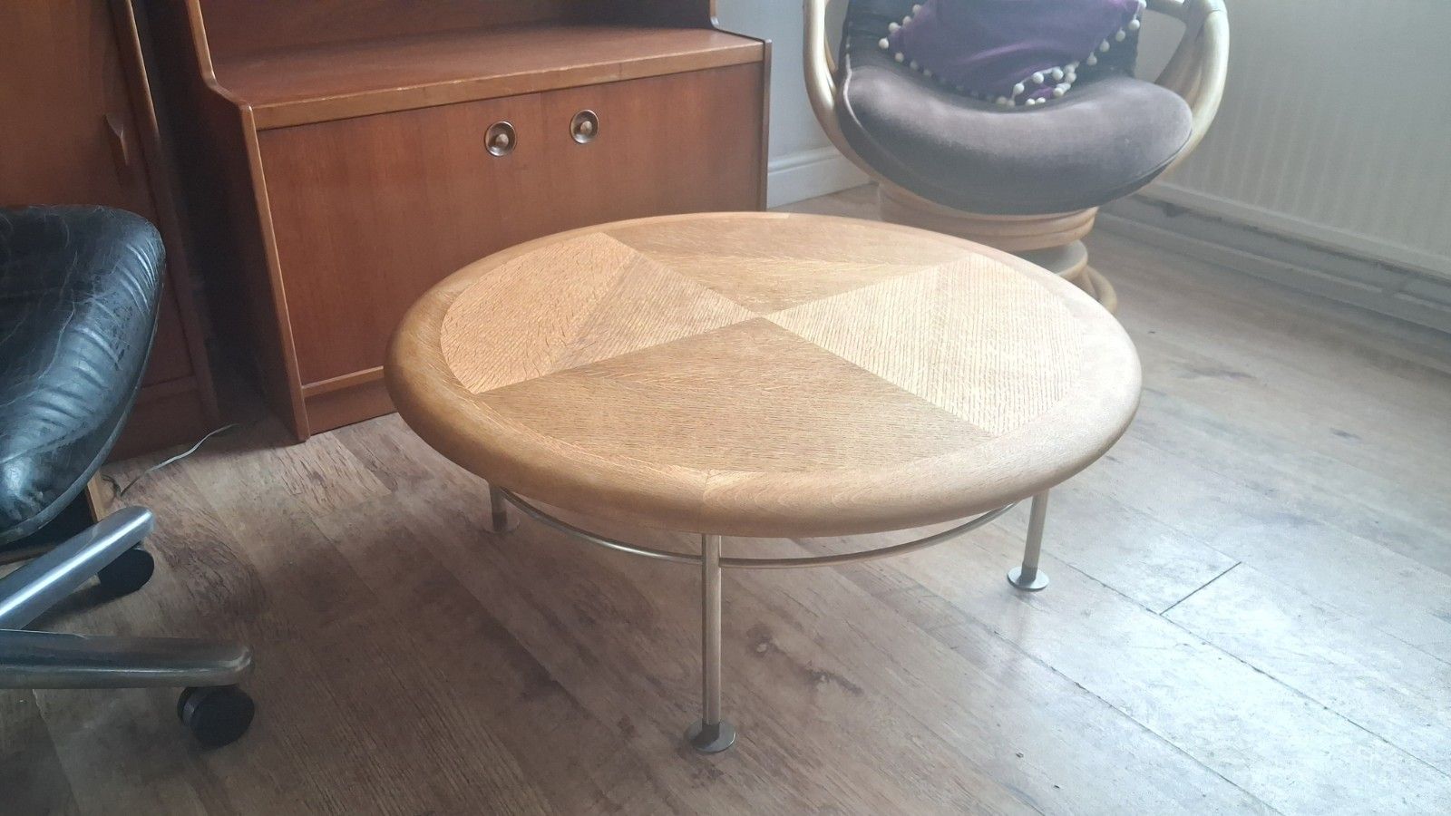 photo vintage Modernist /Bauhaus Mid Century  Oak And Industrial Metal Drinks/Coffee Table
