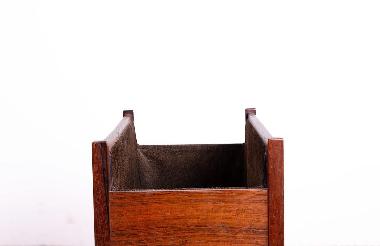 photo furniture Danish Magazine Rack In Rosewood And Leather, 1960.