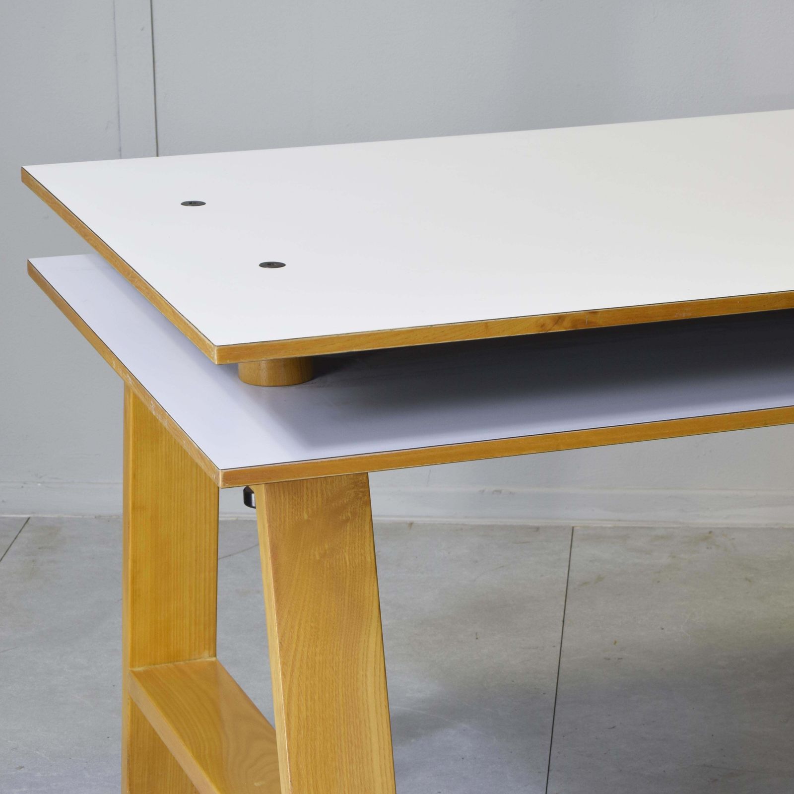 Minimalist Desk, Italian Made In The 1980s photo for sale