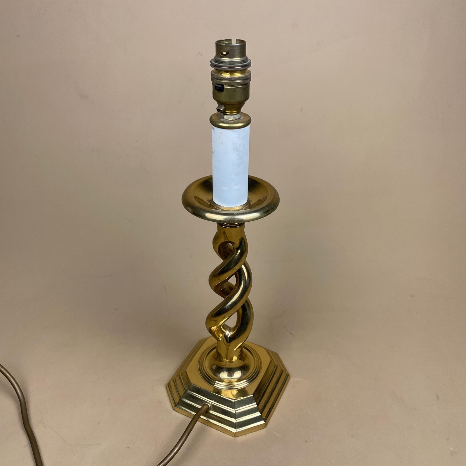 Antique Metal Gold Brass Lamp Light Bedside Side Table Desk Column Ornate Detail Square Base Twisted Twist Medium Vintage Chunky Candlestick photo 85.0