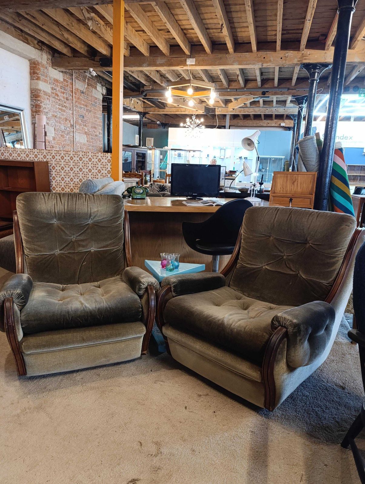 photo furniture 1970s Curved Arm Lounge Chair | Mid Century Sculptural Armchair