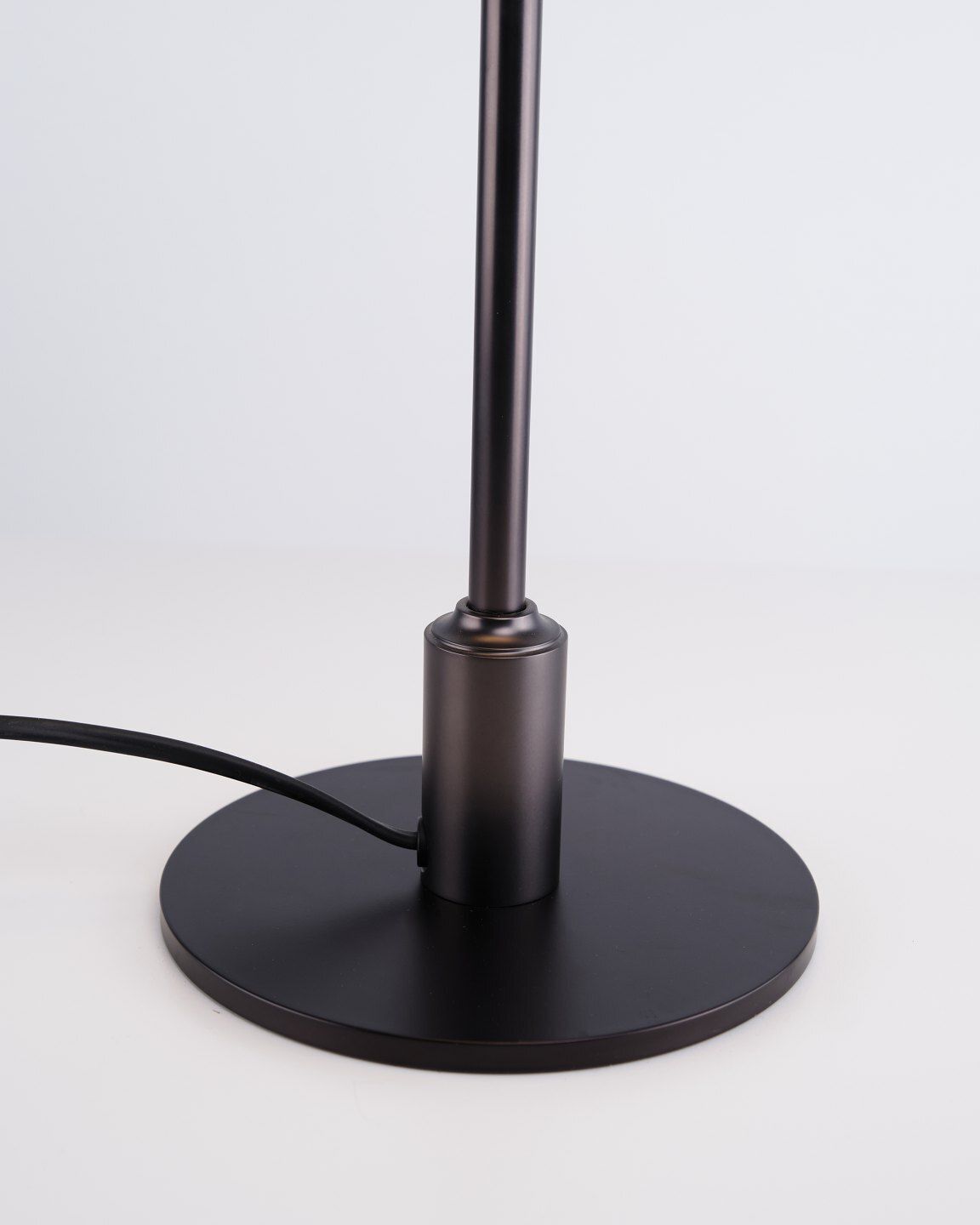 Poul Henningsen Table Lamp Model Ph 3½ 2½ In Yellow Metal With Frame In Burnished Brass, Louis Poulsen photo 1325.0