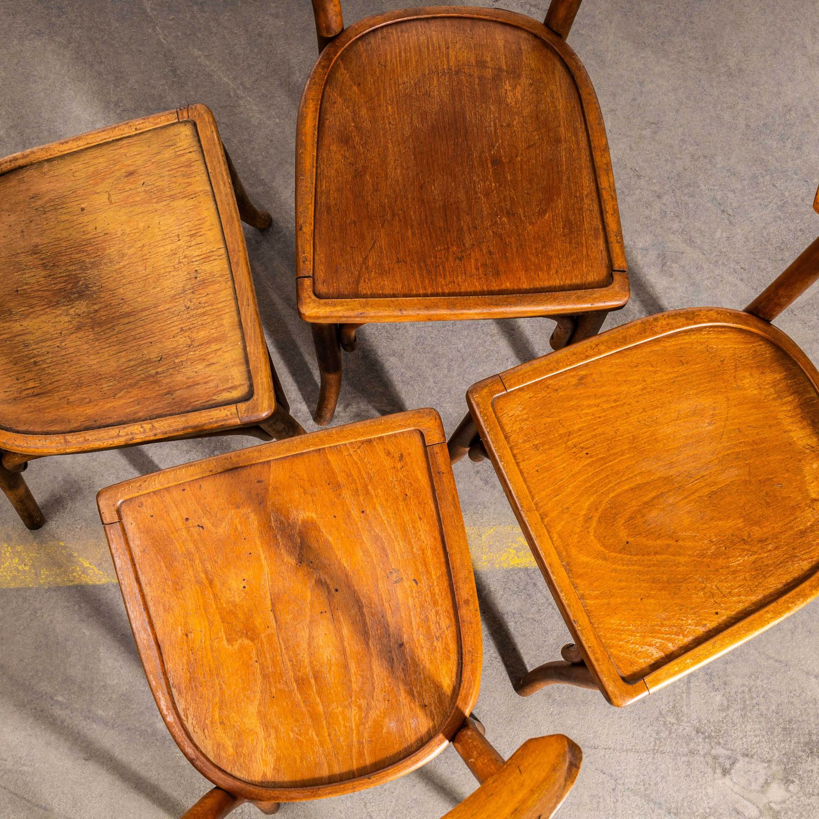 1950’s Honey Thin Slim Back Baumann Dining Chairs   Set Of Six photo vinterior