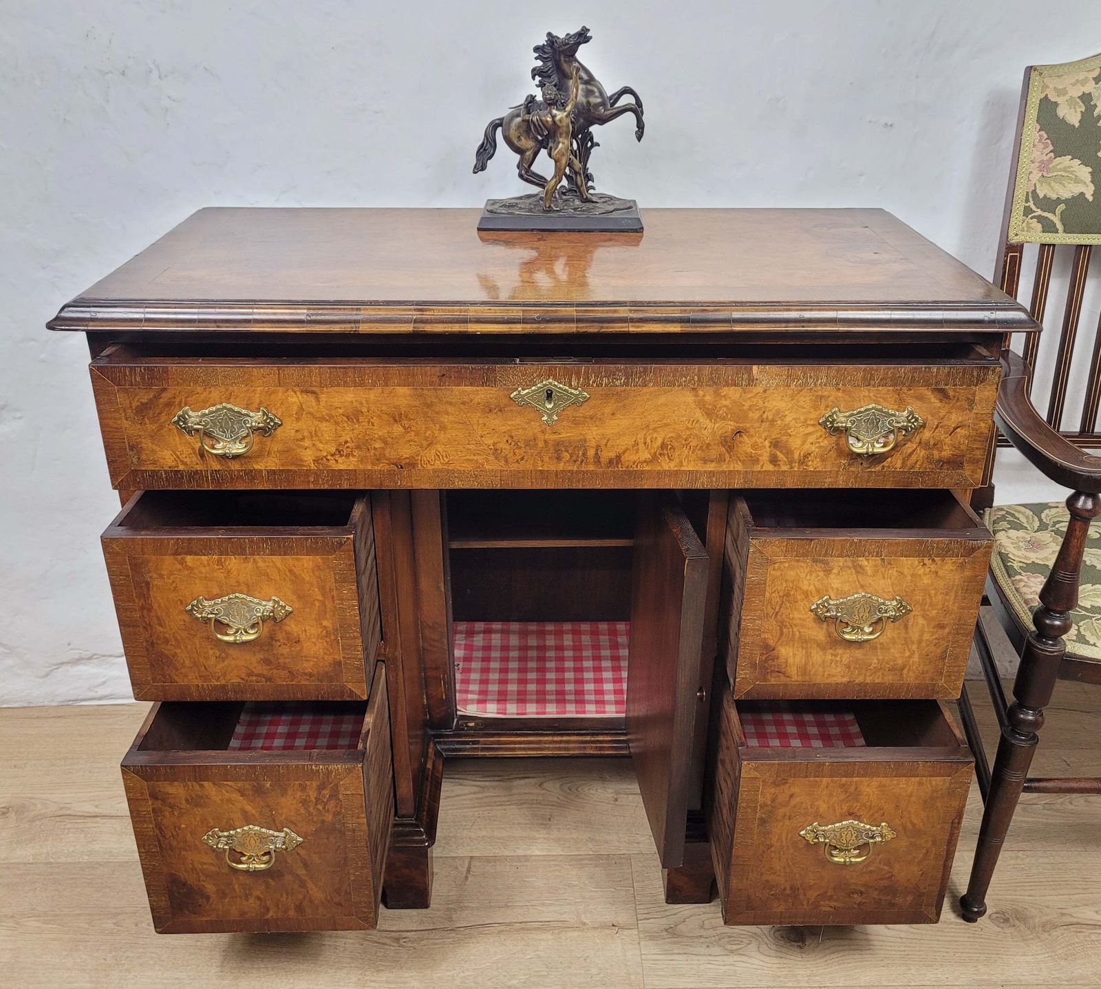 Walnut Writing Desk 18th Century Style Knee Hole Drawers photo furniture