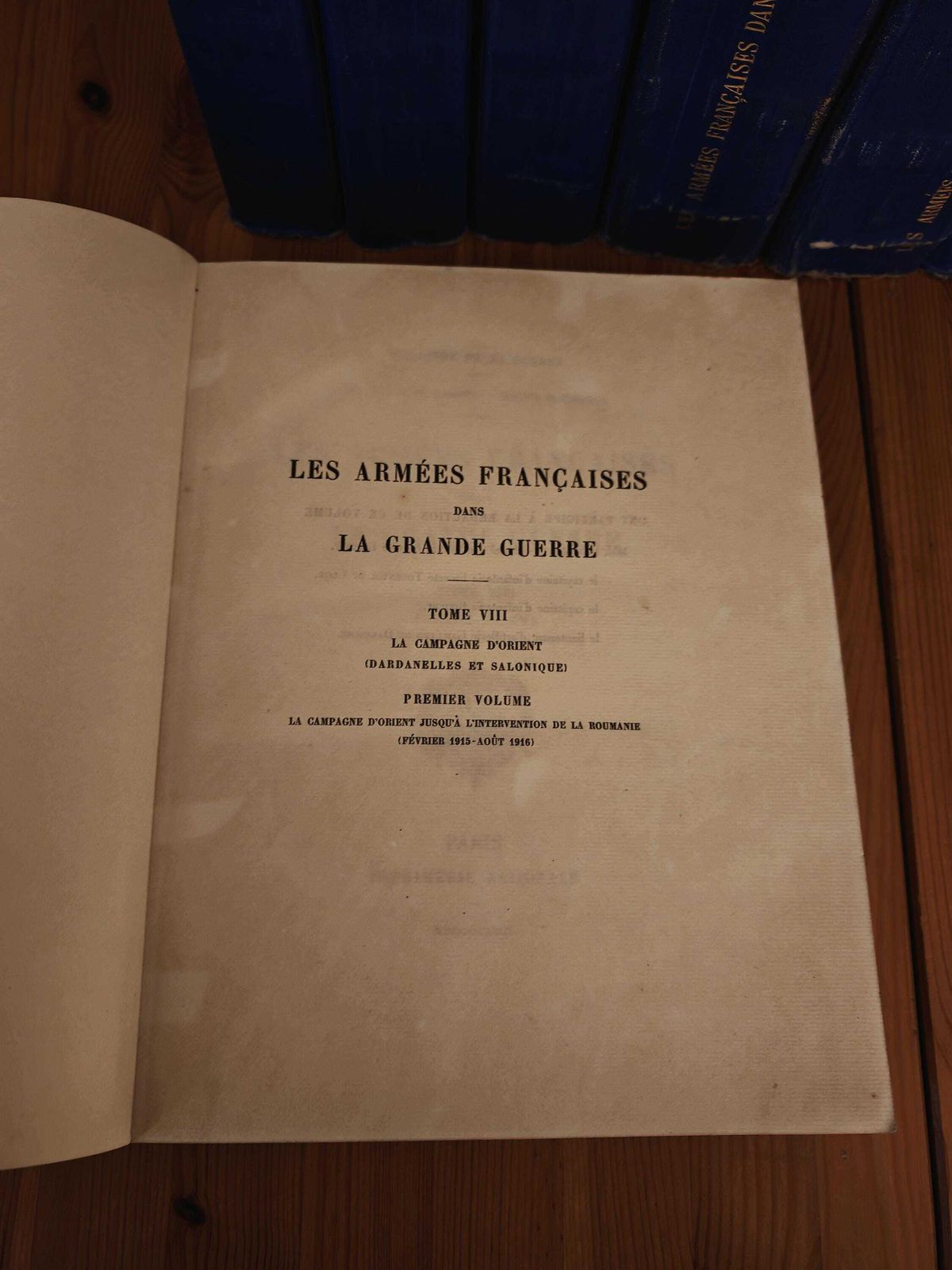 Antique "Les Armees Francaises Dans La Grande Guerre"   Tome VIII, All Volumes, Entire Set   Gd Con   1920s 30s   "La Campagne D'orient" photo for sale