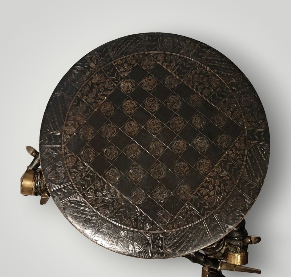 Anglo Indian Horn Table Late 19th Century photo vinterior