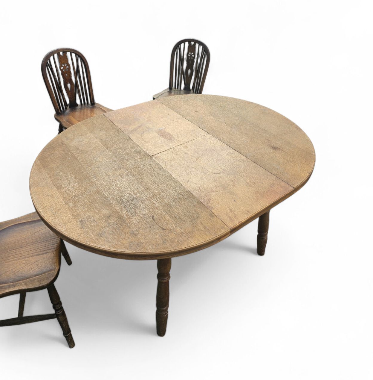 A Bit Wearthered Windsor Wheelback Dining Set (7) By The Oirschotse Meubelindustrie 1950s photo vinterior