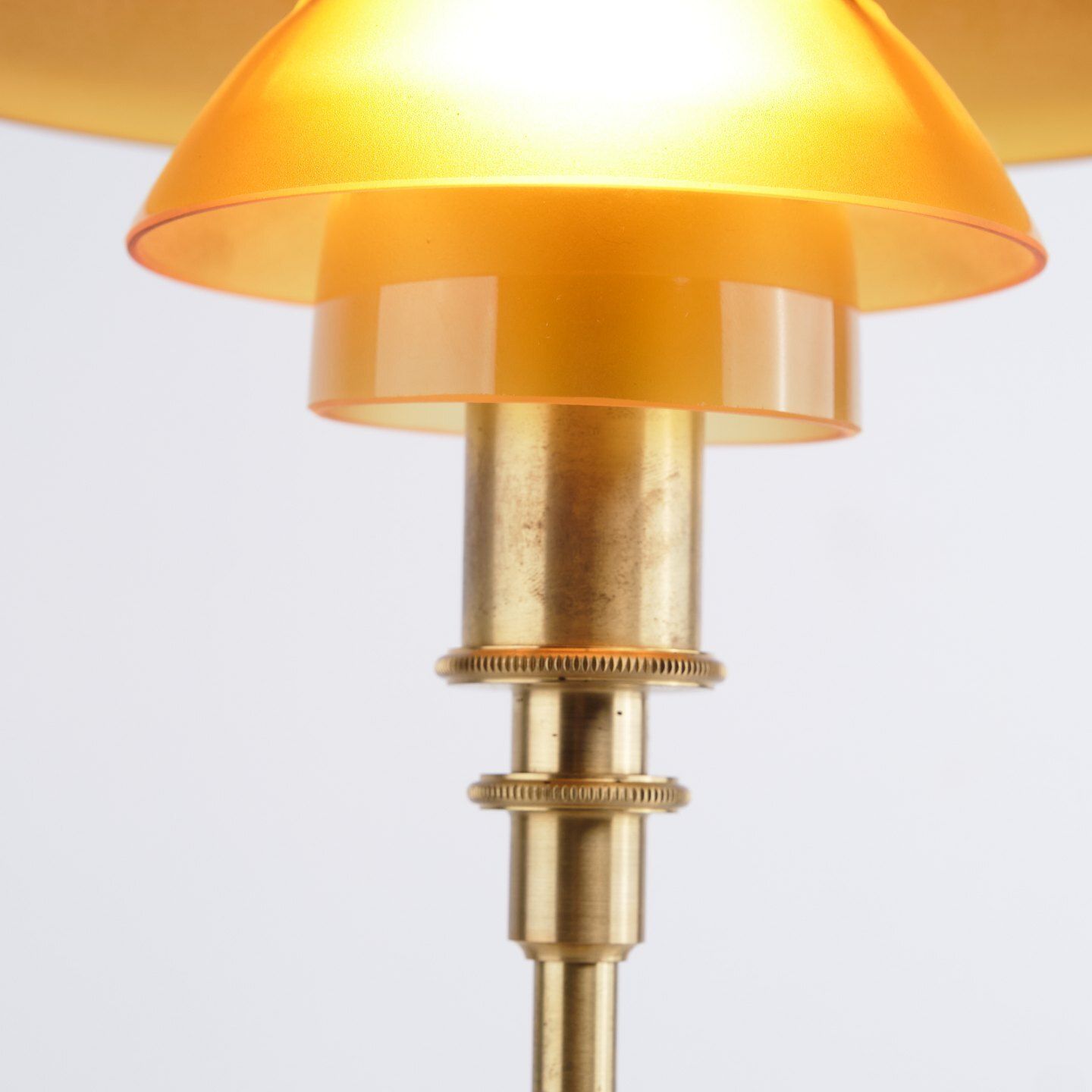 Poul Henningsen Table Lamp Model Ph 2/1 Limited Edition In Brass With Amber Shades, Louis Poulsen photo vintage