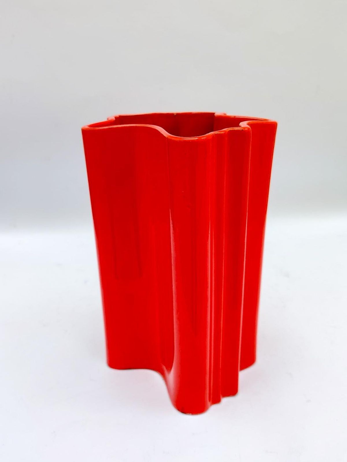 Detail Of A 1970s Space Age Design Orange Ceramic Vase, Mangiarotti Il Picchio Style. photo for sale
