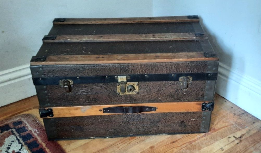 Vintage Wooden Chest Trunk Box Metal Pine Rectangle Coffee Table Wood photo furniture