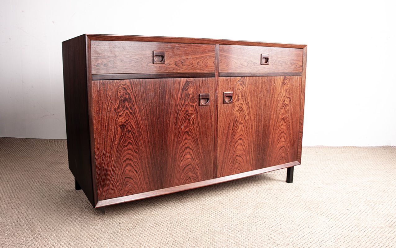 photo furniture Buffet danois en palissandre par Erik Brouer pour Brouer's Mobelfabrik, 1960.