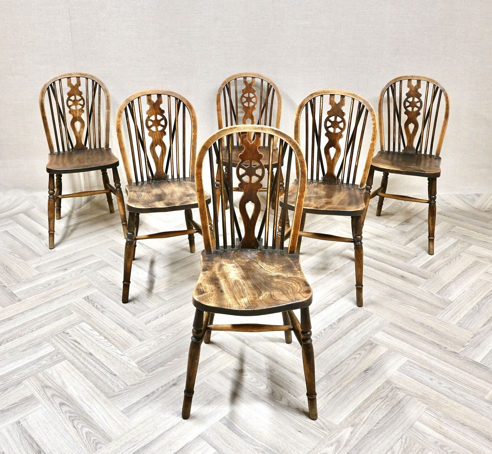 Se Of 6 Antique Windsor Wheelback Kitchen Dining Chairs photo furniture
