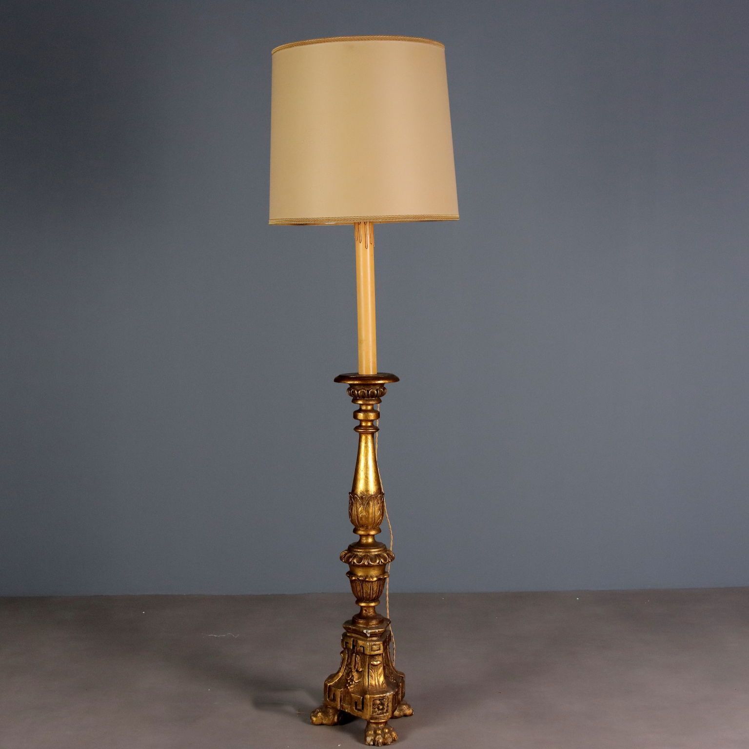photo for sale Floor Lamp Neoclassical Style Linden Italy XX Century
