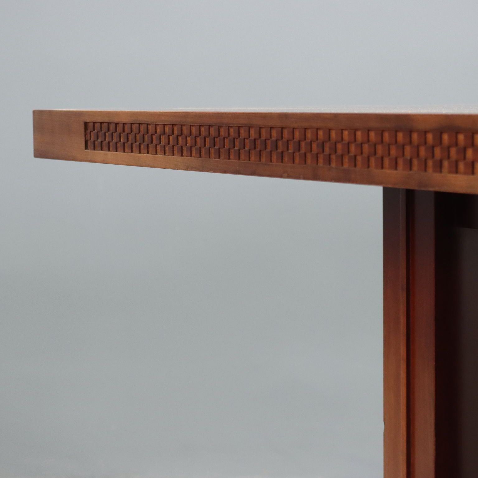 Cassina Husser Table Design Frank Lloyd Wright Italy 1980s photo vinterior