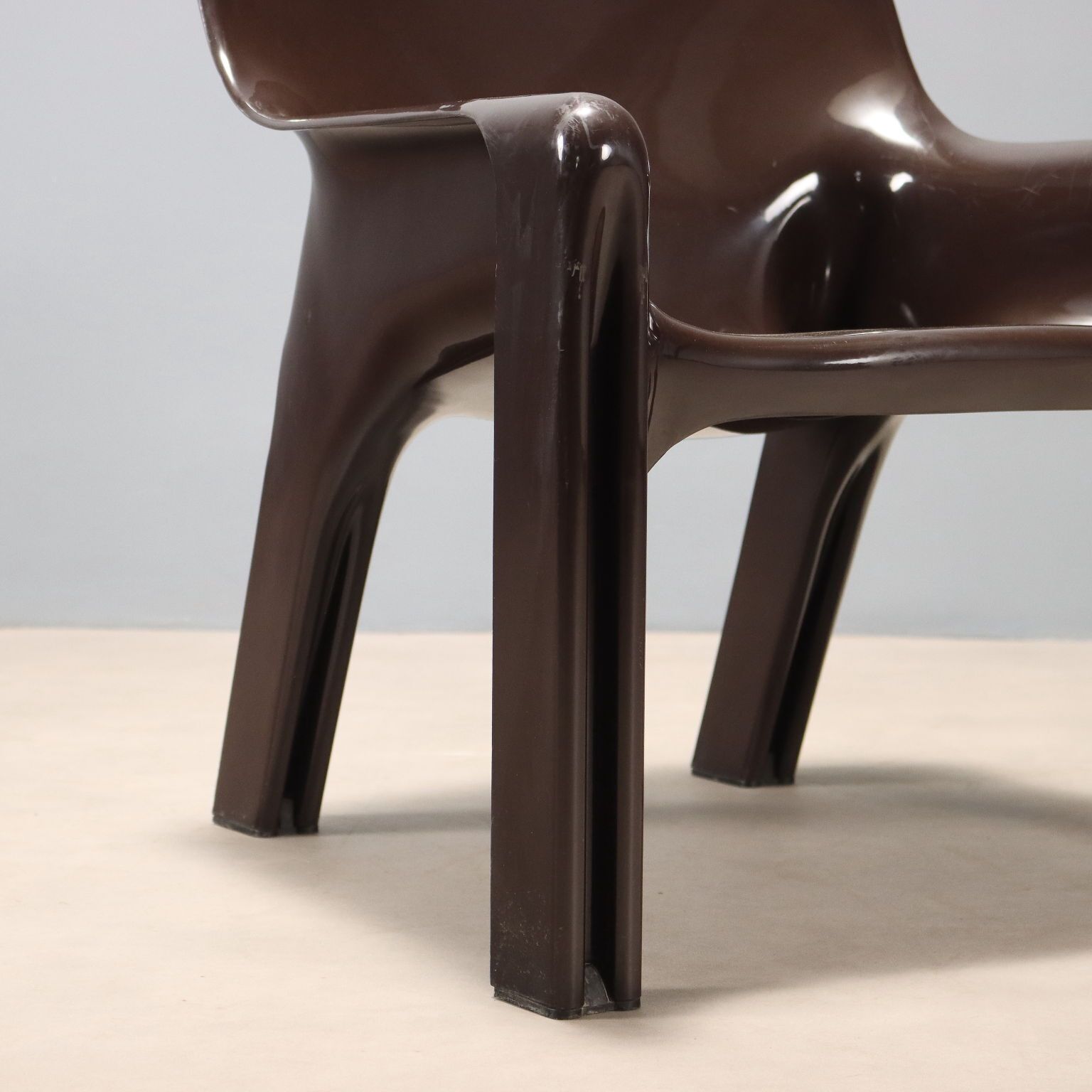 Artemide Vicario Armchair Abs Design V. Magistretti 1960s 1970s photo vintage
