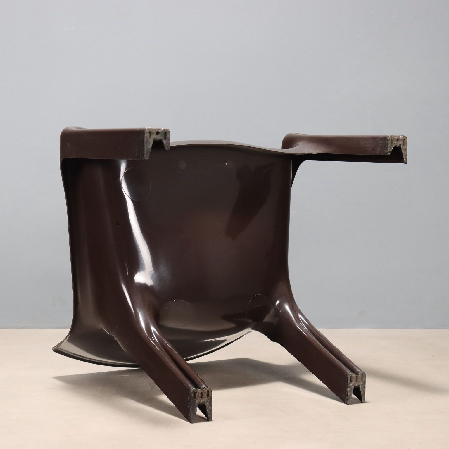 Furniture Artemide Vicario Armchair Abs Design V. Magistretti 1960s 1970s photo