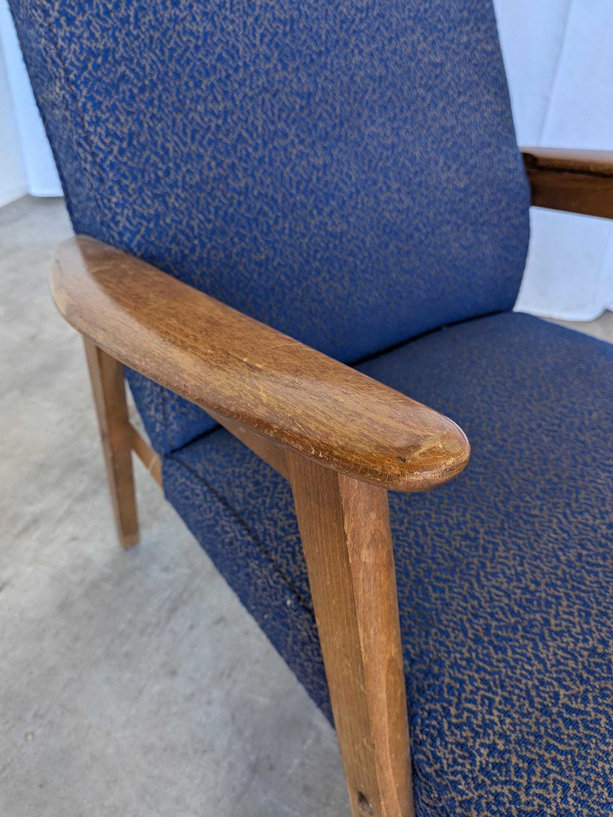 Vintage Royal Blue Armchair: Mid Century Modern Lounge Chair photo 419.0
