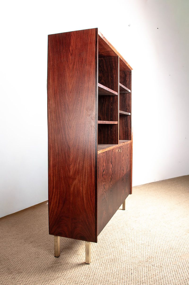 2500.0 Meuble de rangement et bar danois en palissandre et laiton, par Erik Brouer pour Brouer's Mobelfabrik, 1960. photo