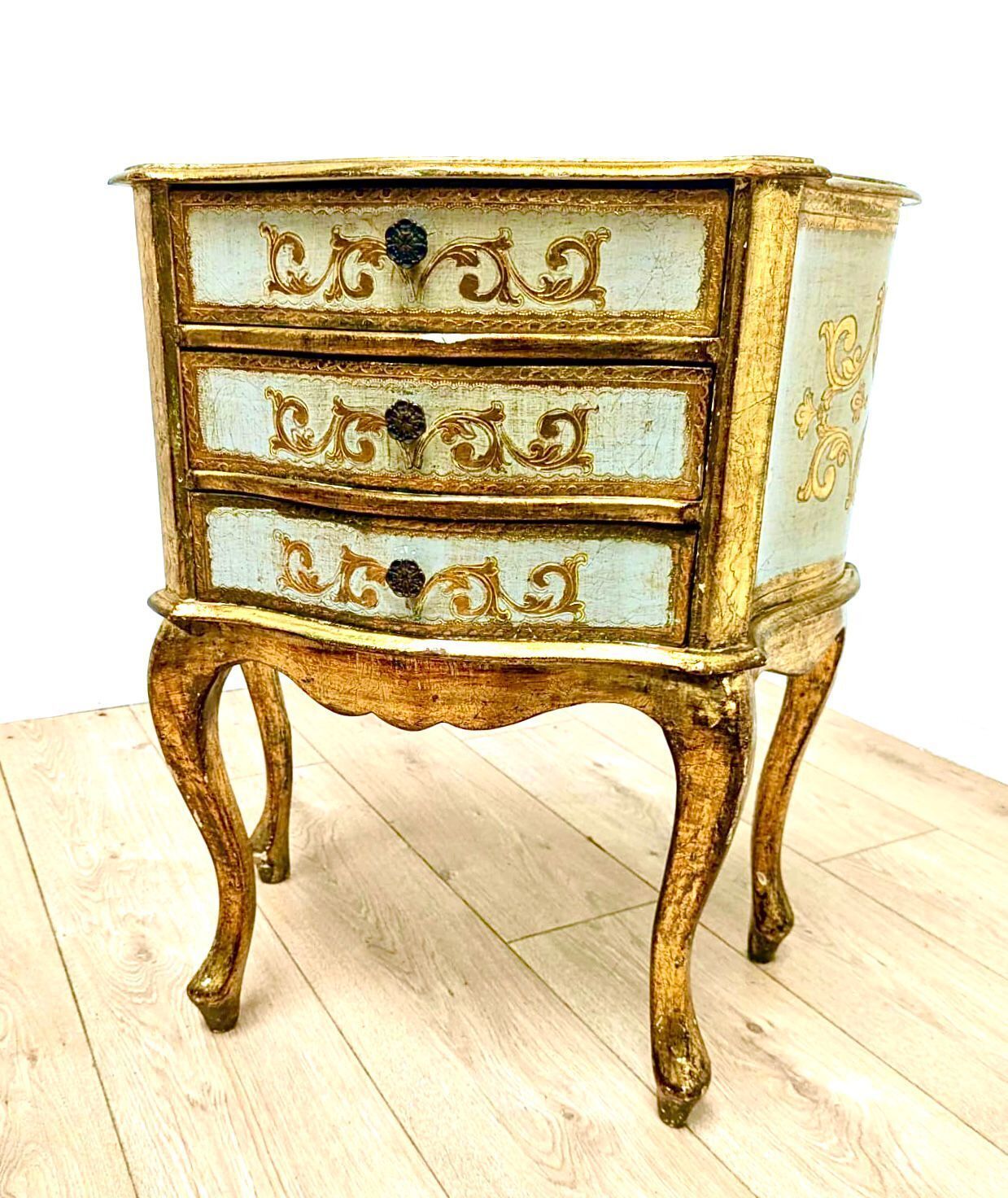 photo for sale Beautiful Superb Quality Italian Florentine Chest Drawers 0189.