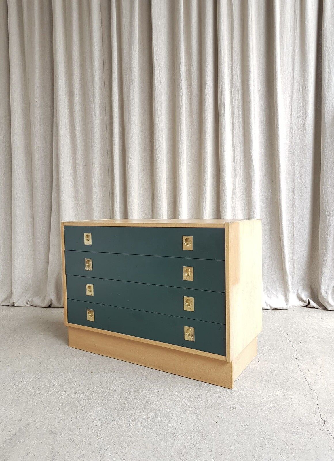 photo buy Vtg Mid Century Danish Oak Chest Of Drawers Scandinavian Style Retro R191