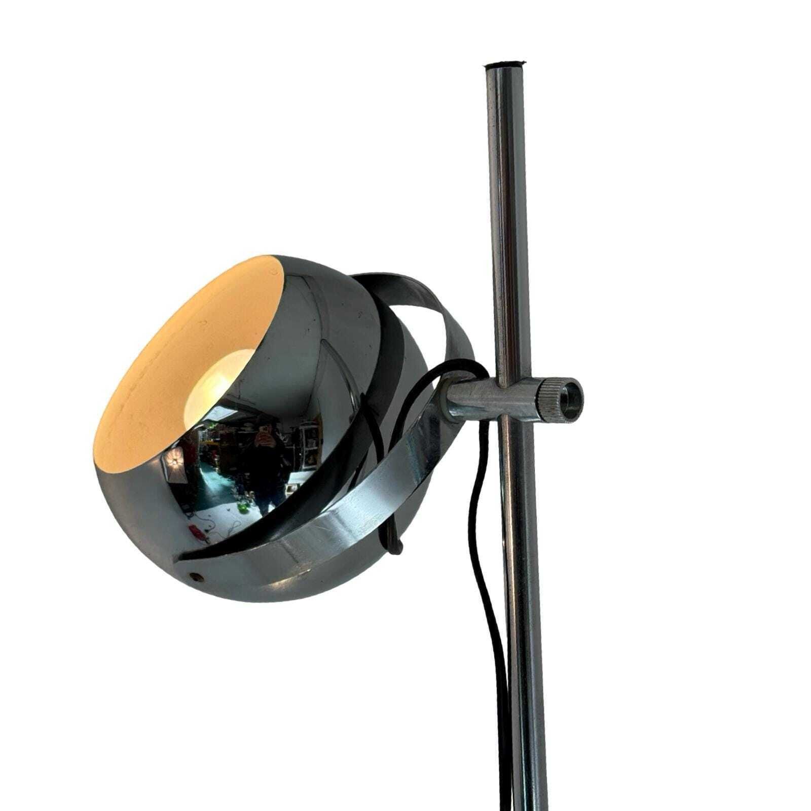 Gepo   Space Age Design / Mcm Floor Lamp With Two Shades   Chrome Shades photo 669.0