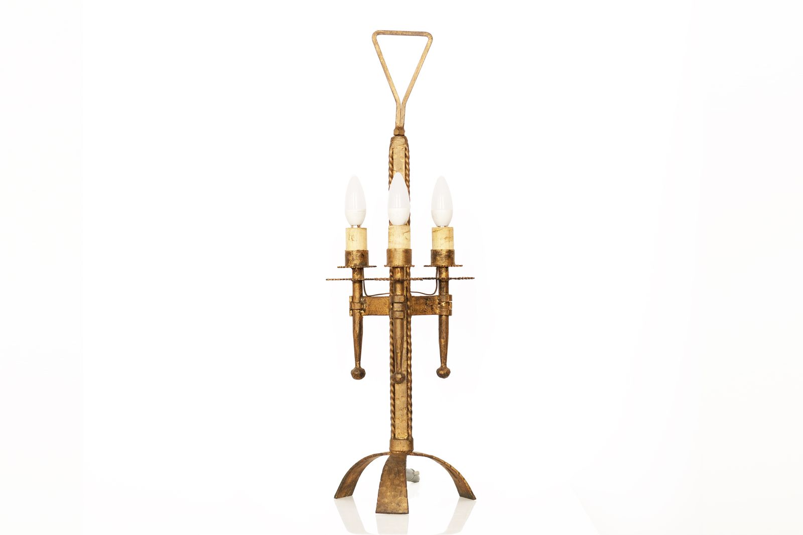 Mid 20th Century Pair Of Tripod Table Lamps In Golden Wrought Iron, Signed By Ferro Art photo vintage