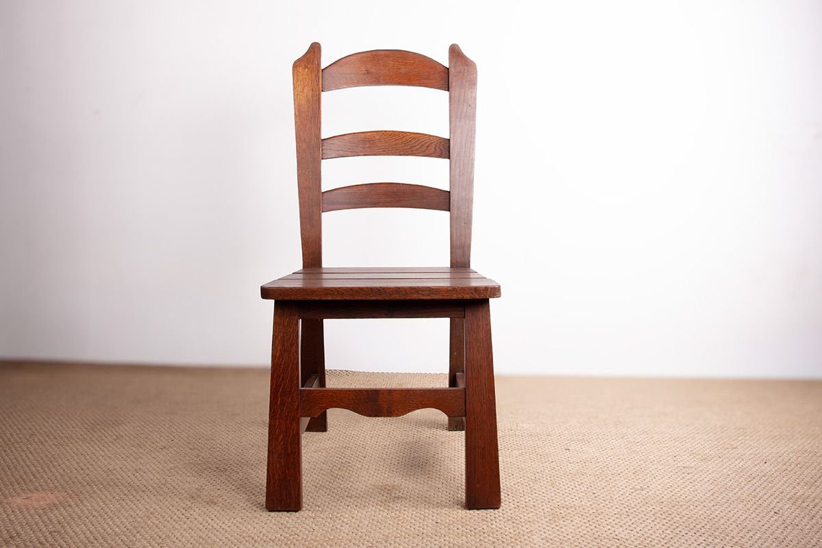 Ensemble de 6 grandes chaises brutalistes en chêne massif, années 1950, dans le style de René Gabriel. photo furniture