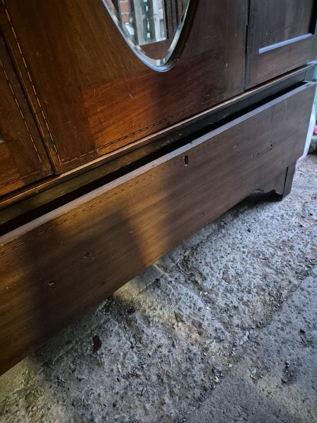 photo vintage Antique Edwardian Mahogany Inlaid Mirrored Wardrobe With Drawer
