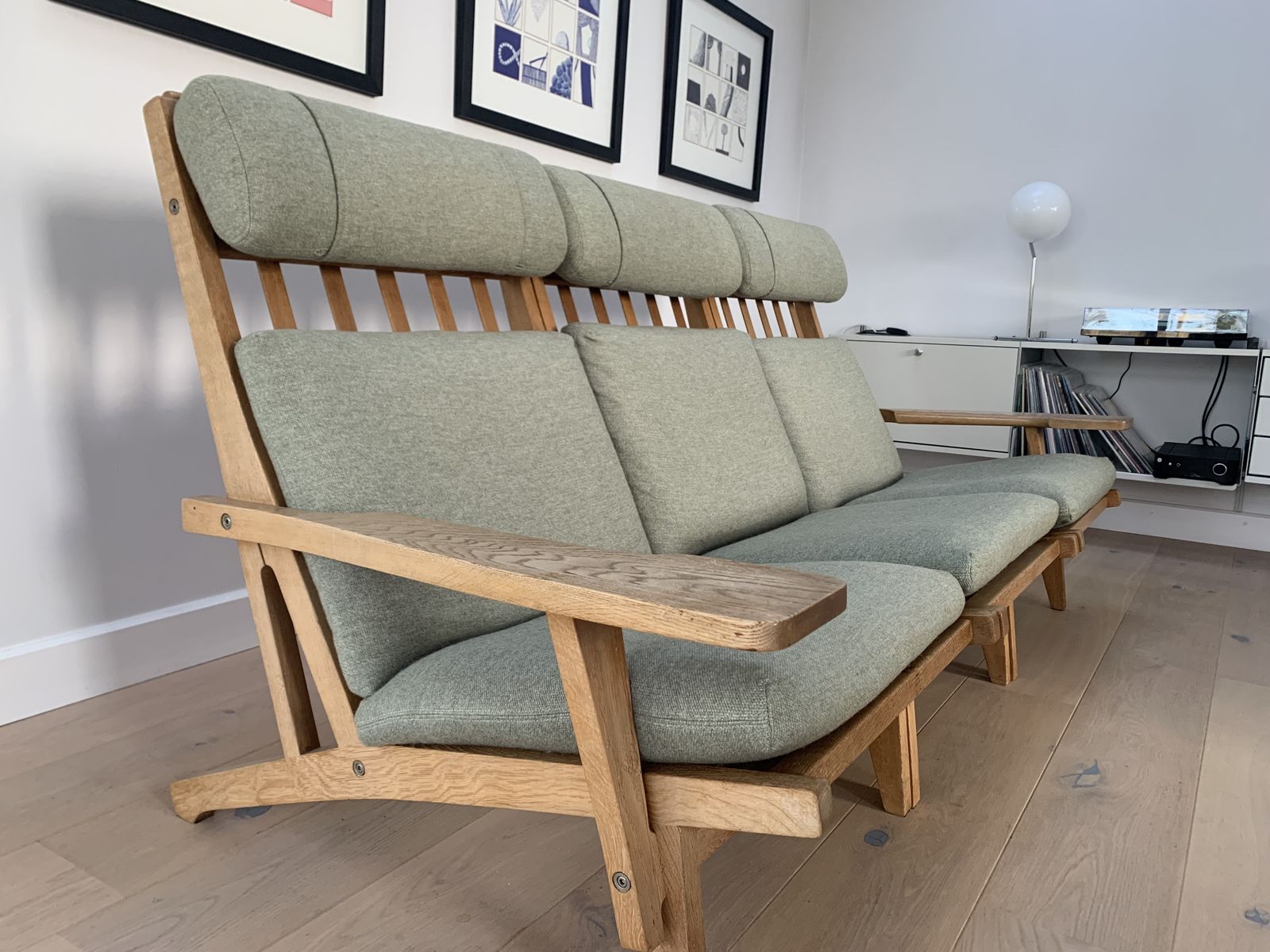 1960s 3 Seater Danish Sofa Model Ge375 In Oak And Fabric By Hans Wegner For Getama photo for sale