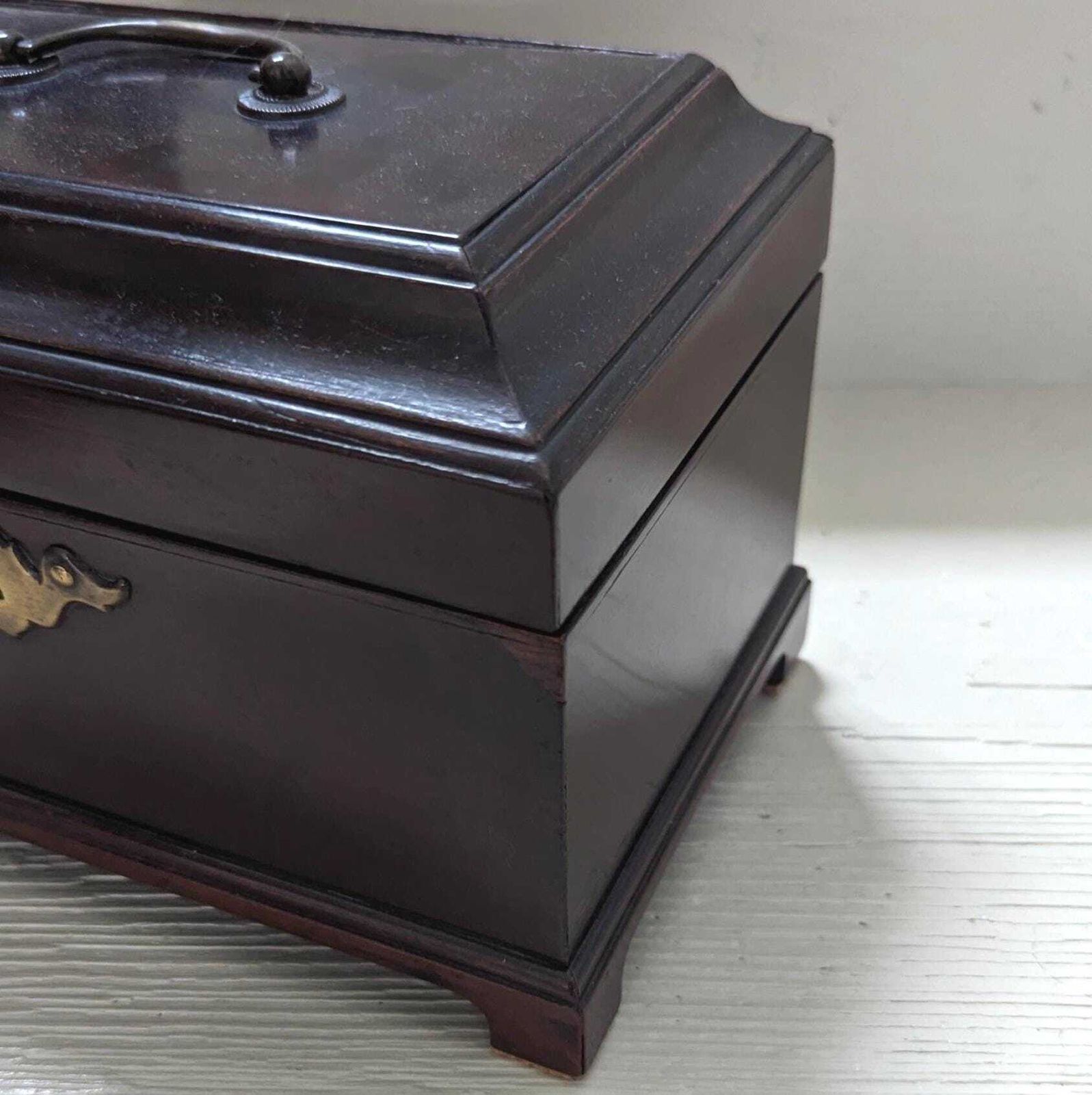An Antique Early Georgian Mahogany Tea Caddy Or Tea Box C1800s photo Home Decor
