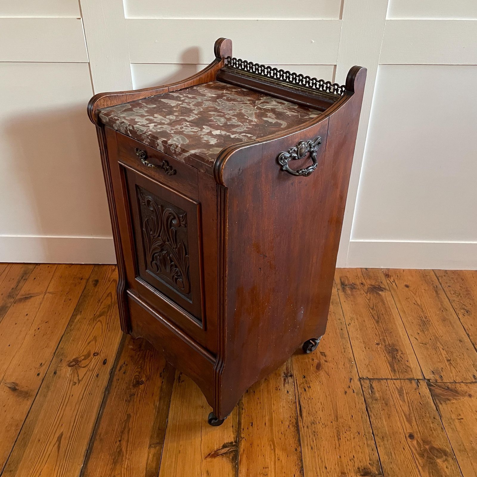 Furniture Antique Coal Scuttle Cabinet Wooden Red Marble Top On Wheels Victorian Fireplace Carved Wood Furniture Mahogany Box photo