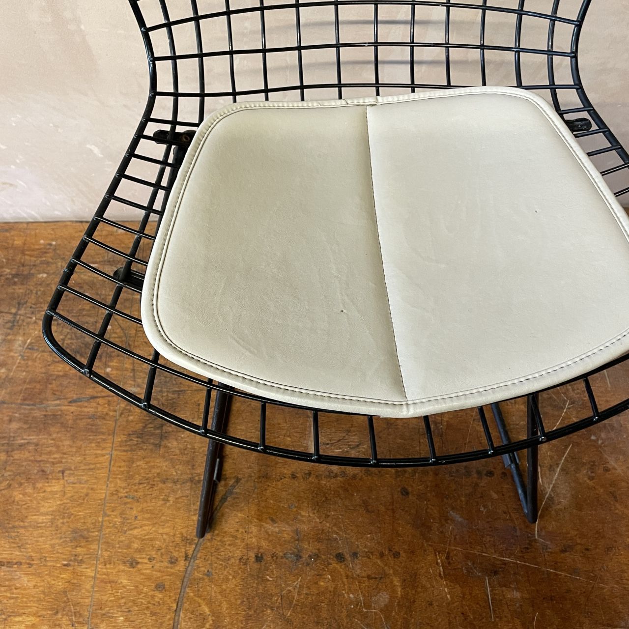 Bertoia Side Chair In Black With Cushion photo Furniture