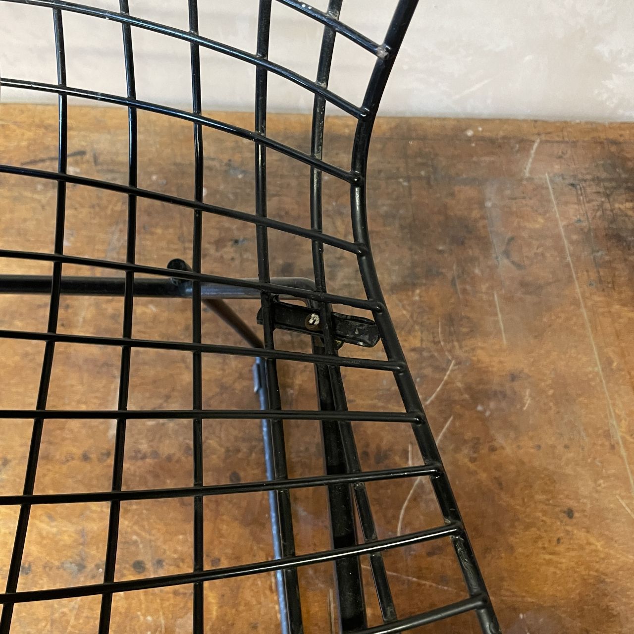 Bertoia Side Chair In Black With Cushion photo 409.0