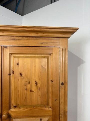 Modern Pine Double Wardrobe, 21st Century photo vinterior