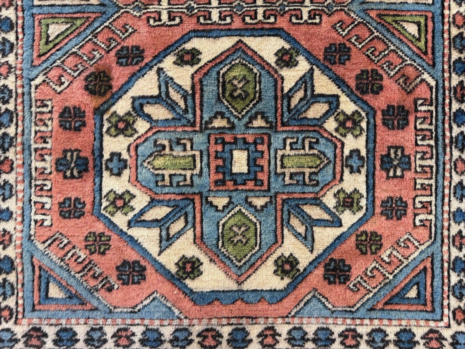 photo furniture Turkish Kazak Rug 270x166 Cm Vintage Carpet, Tribal Handwoven Large 2526