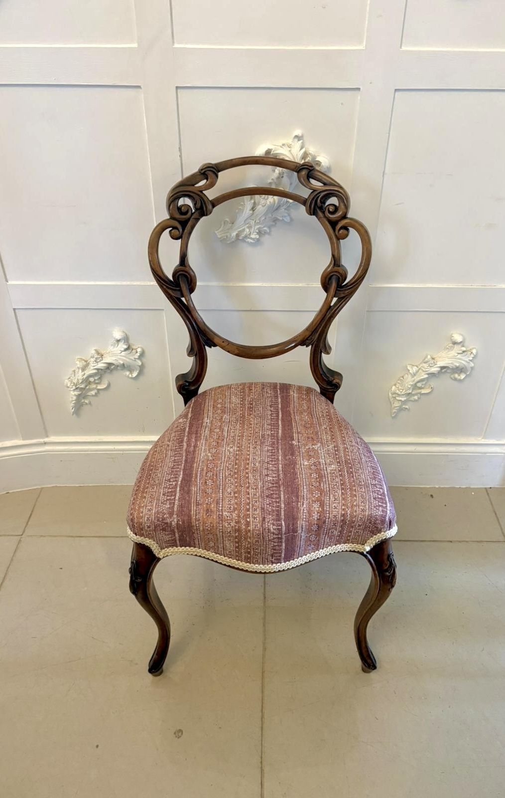 Antique 19th Century Carved Walnut Balloon Back Dining Chairs Set Of Four photo 2395.0