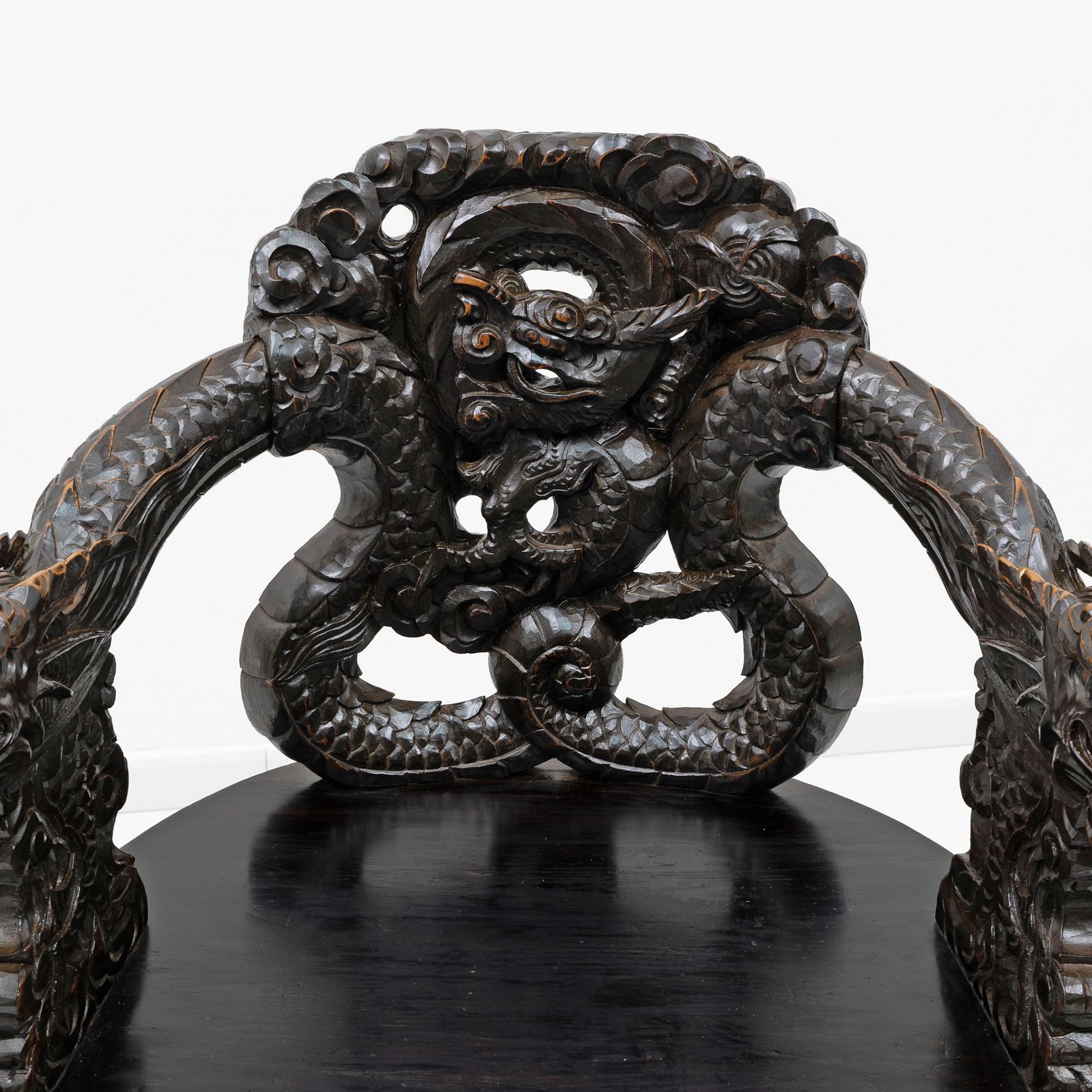 photo vinterior Pair Of Chinese Qing Dynasty Carved Dragon Armchairs, Ebonized Hardwood, 19th