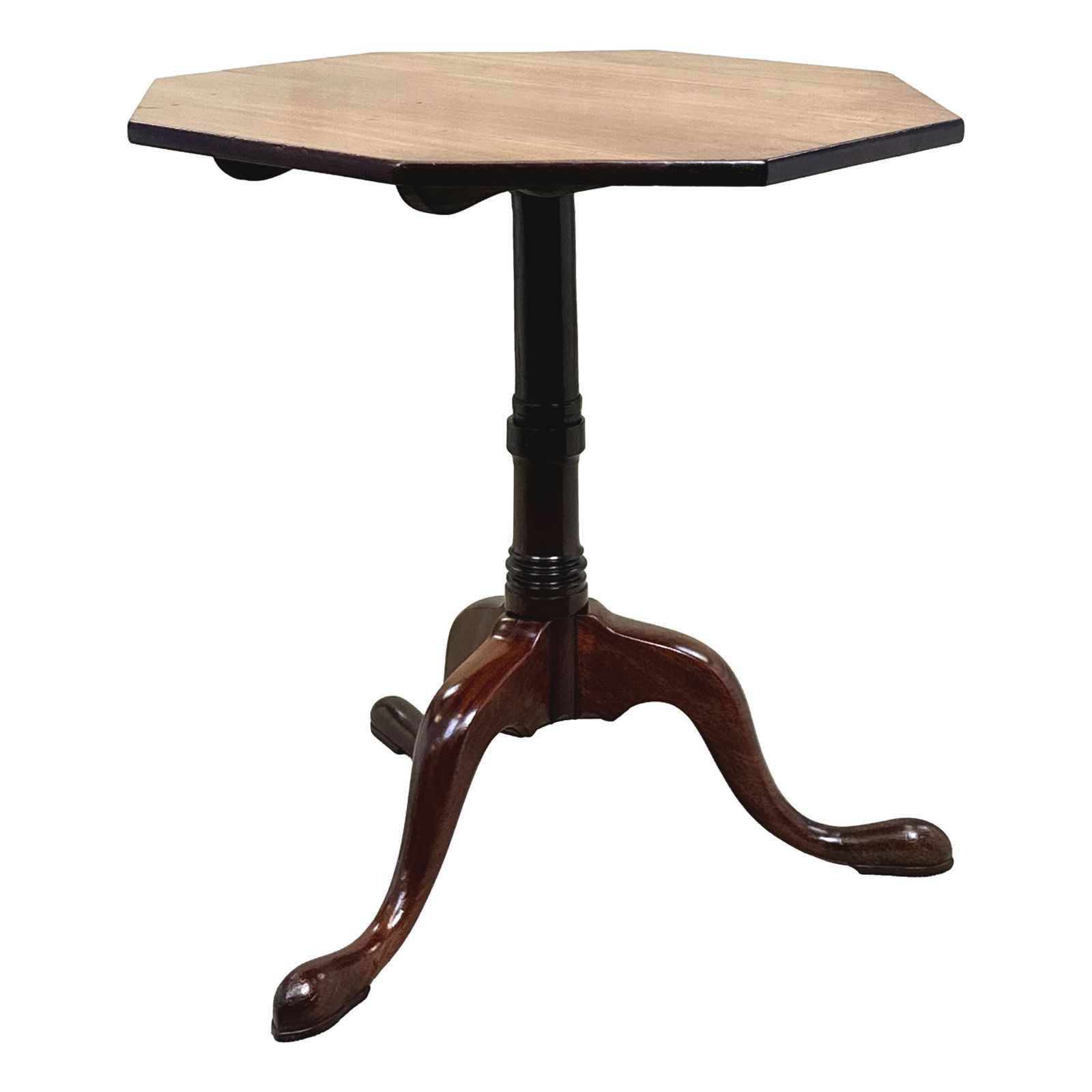 photo furniture Georgian Mahogany Octagonal Wine Table (England, Circa 1760)