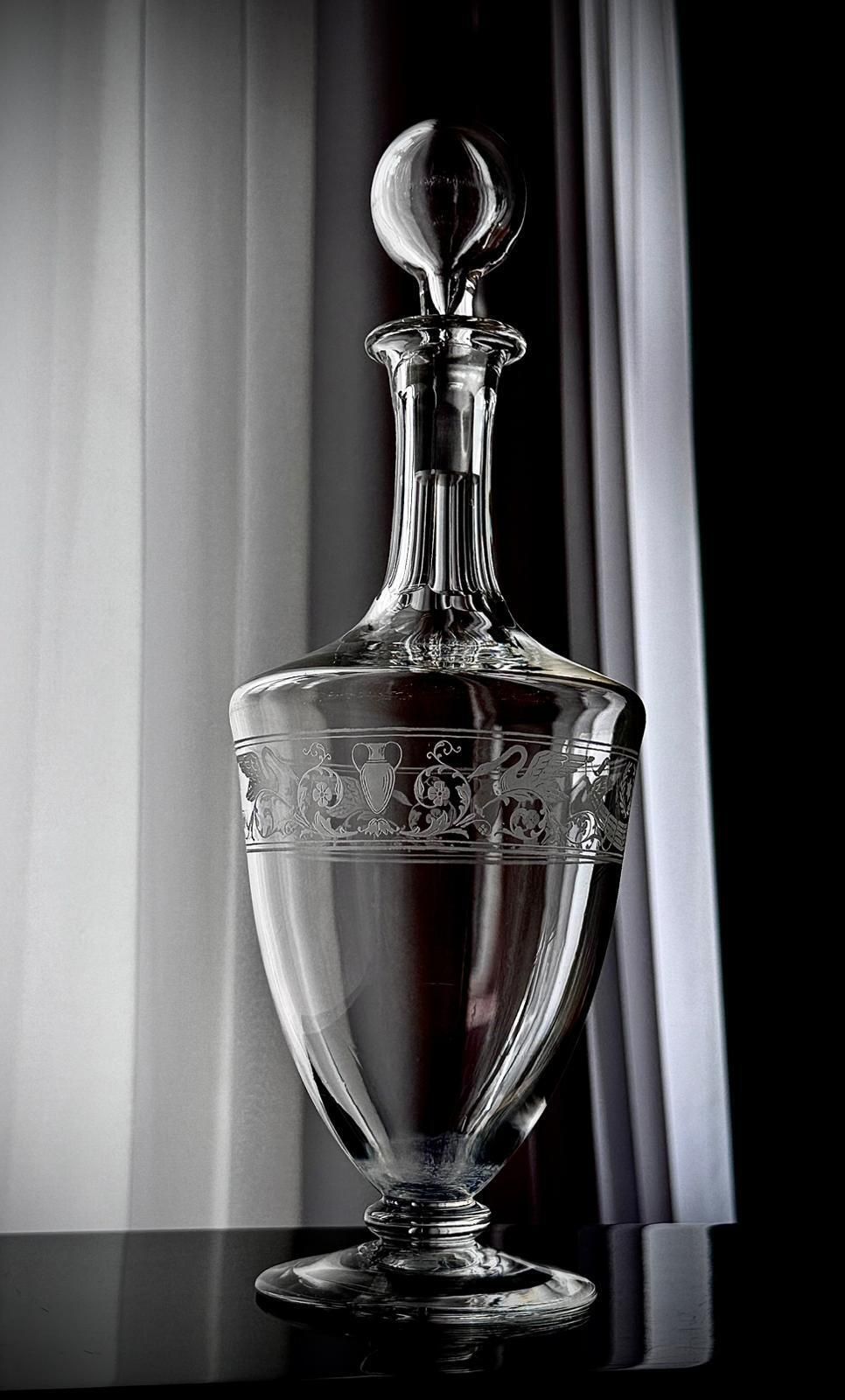 French Baccarat Cognac Decanter With Swan Engraving, 1920s photo vinterior