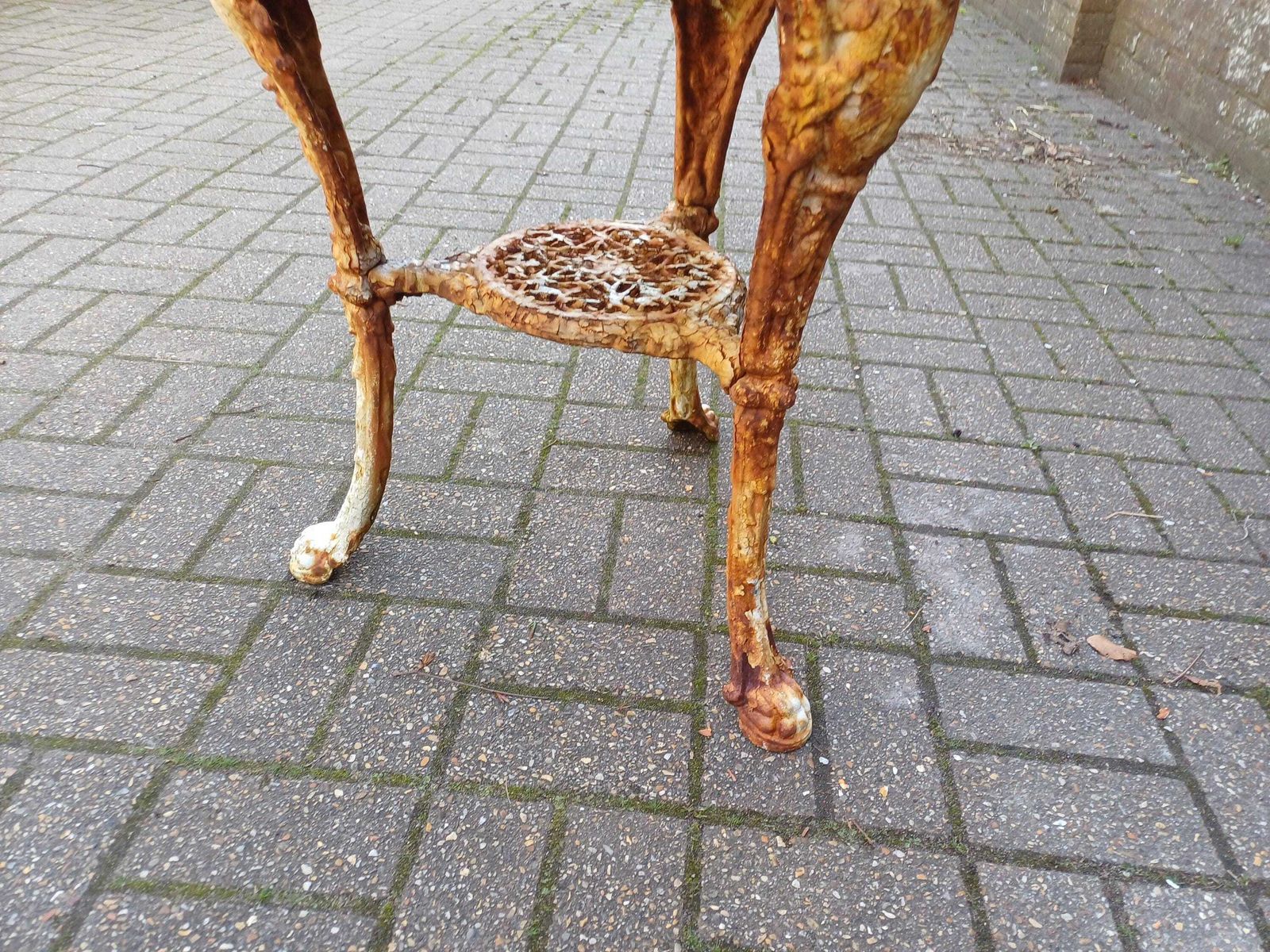 photo for sale Victorian Britannia Garden Table Antique Cast Iron Mosaic Top Bird Design Rustic Table Outdoor Furniture Ornate Base