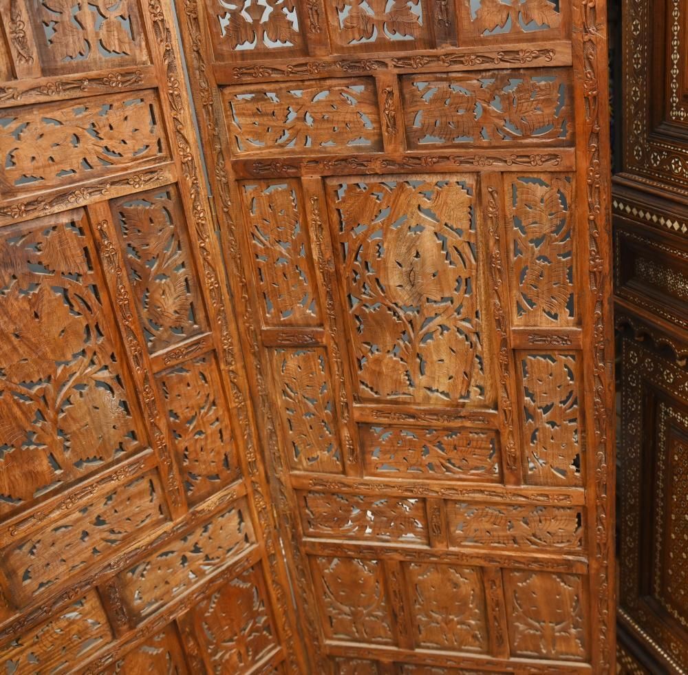 Indian Carved Hardwood Room Screen Mughal Revival Anglo Indian Style photo 1150.0