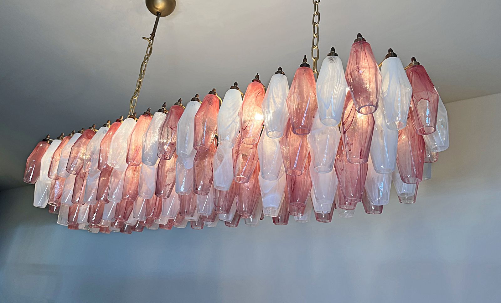 Elegant Murano Poliedri Chandelier   Carlo Scarpa   138 Pink And White Alabaster Glasses