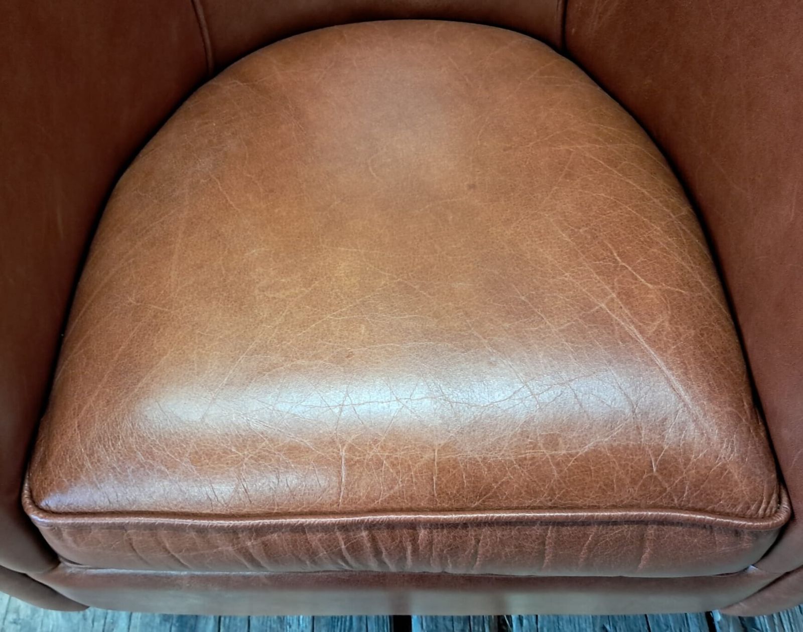 Pair Of Leather Tub Chairs, 1980s photo vinterior