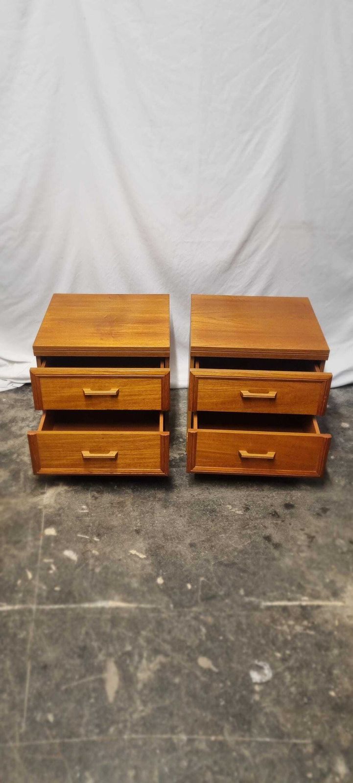 Pair Of Mid Century Bedside Cabinets/Chest Of Drawers. photo Furniture